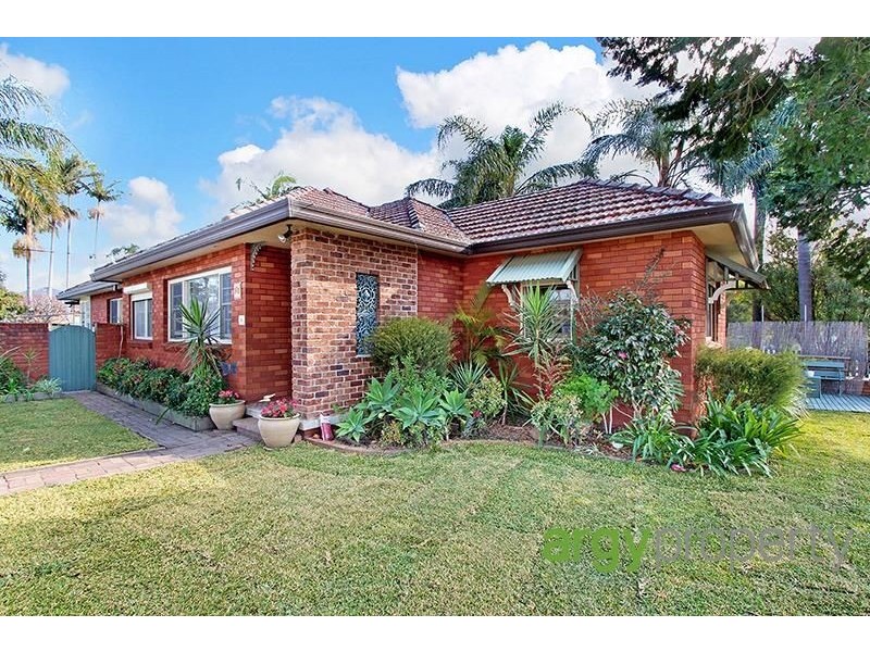 168 Parraweena Road, Miranda NSW 2228