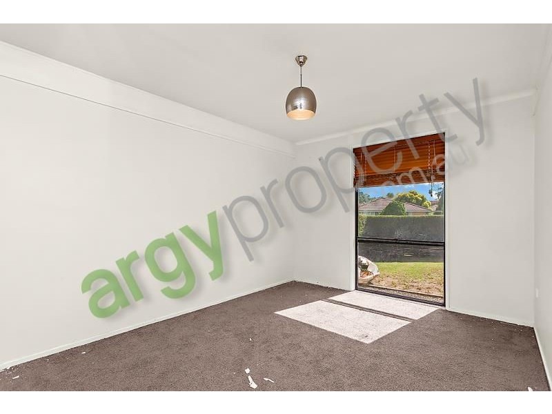 19 Wentworth Drive, Camden South NSW 2570