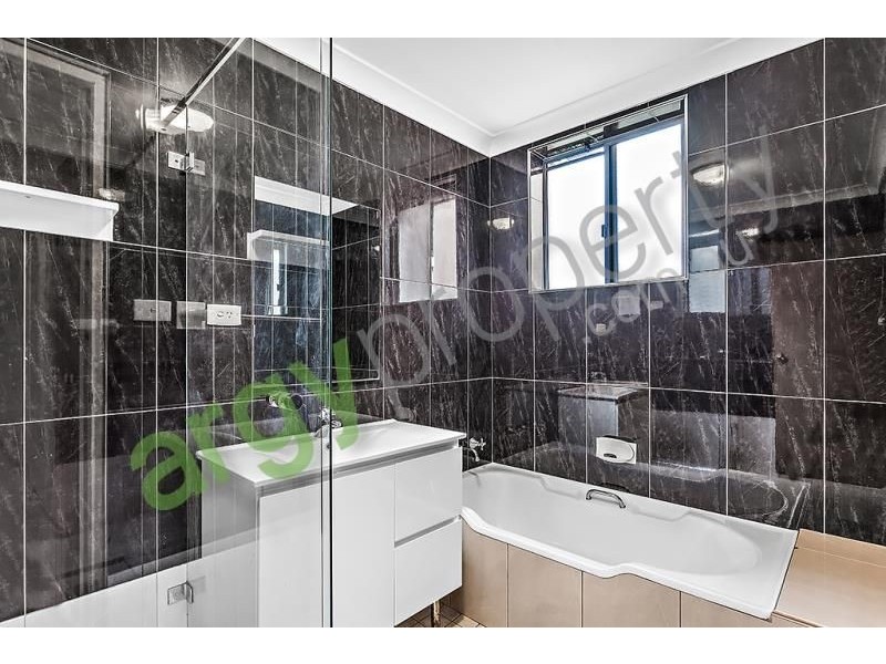 6/9-11 English Street, Carlton NSW 2218