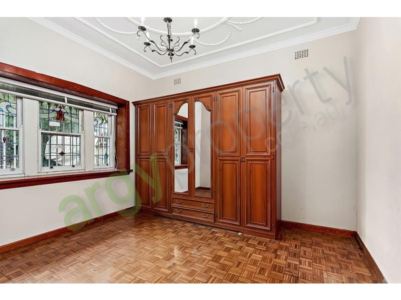 2 Robertson Street, Kogarah NSW 2217