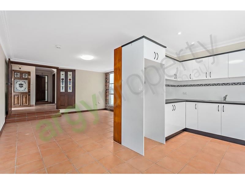 2 Robertson Street, Kogarah NSW 2217