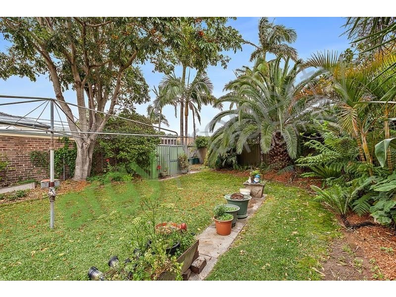 10 Glenfarne St, Bexley NSW 2207