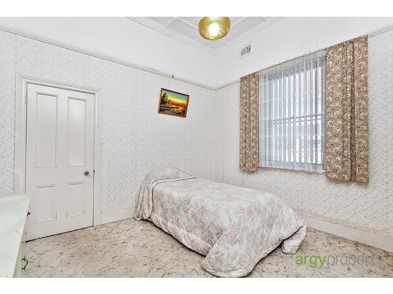 20 Hill St, Carlton NSW 2218