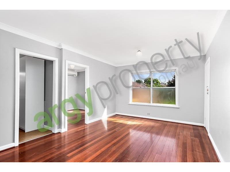 5 Ecole Street, Carlton NSW 2218