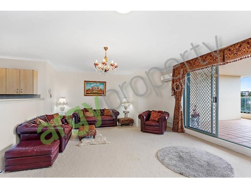 702/5 Rockdale Plaza Drive, Rockdale NSW 2216