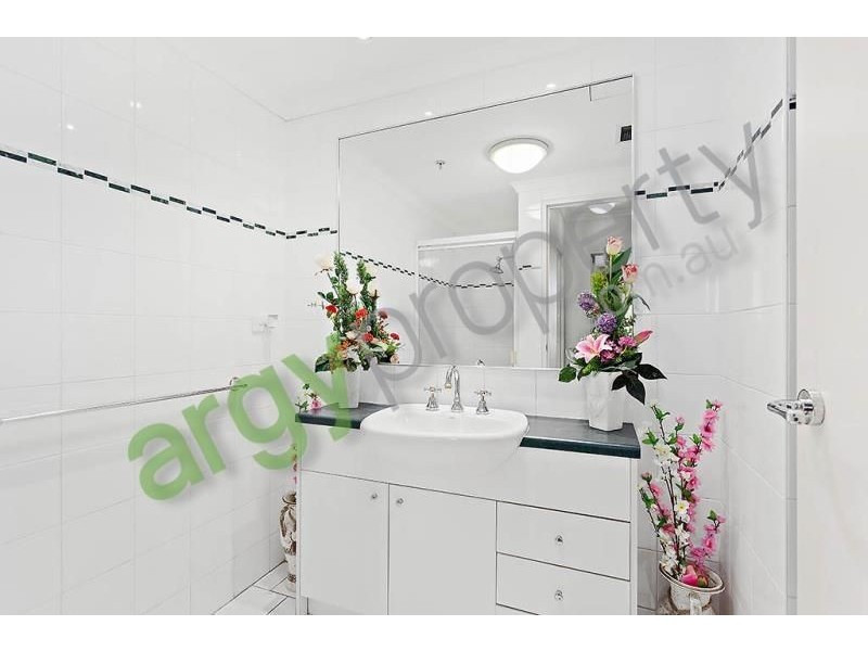 702/5 Rockdale Plaza Drive, Rockdale NSW 2216