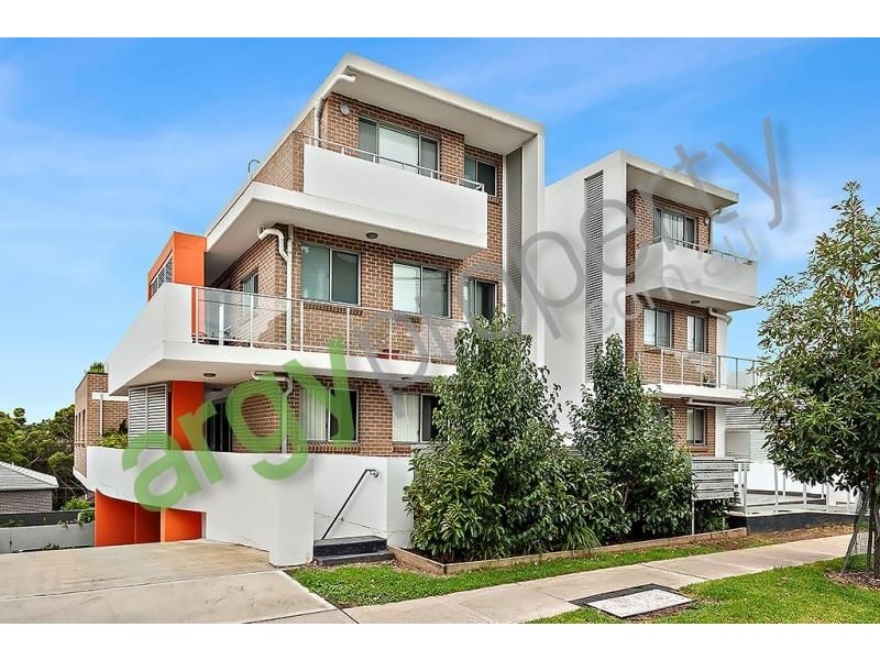 5/38-40 Gover Street, Peakhurst NSW 2210