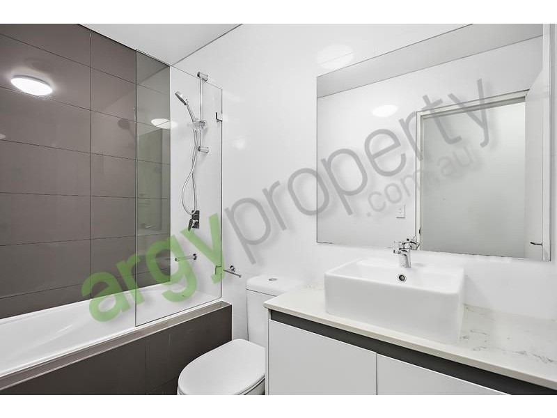 5/38-40 Gover Street, Peakhurst NSW 2210