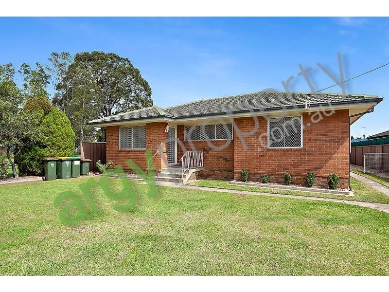 11 Hargrave Street, Leumeah NSW 2560