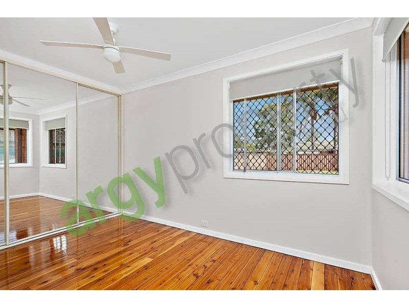 11 Hargrave Street, Leumeah NSW 2560