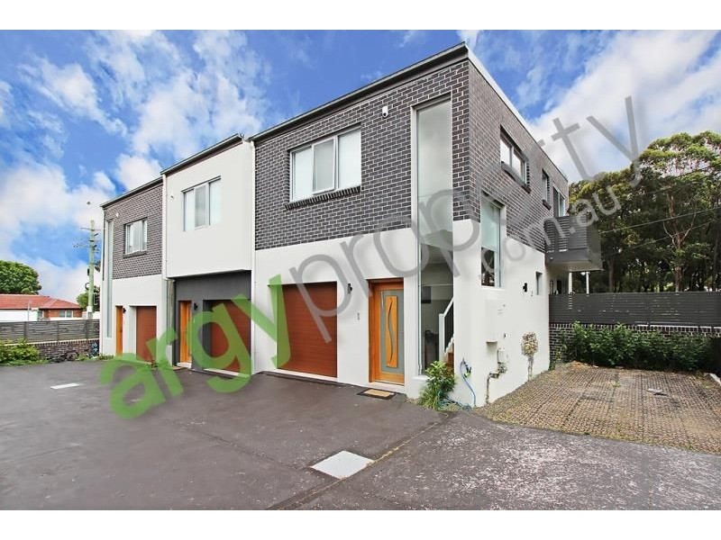 1 Stoddart Street, Roselands NSW 2196