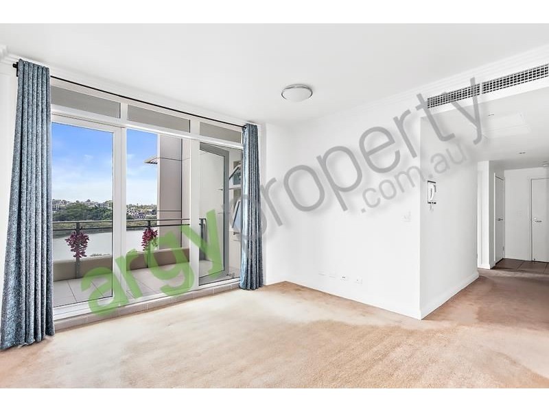 29/1 Bay Drive, Meadowbank NSW 2114