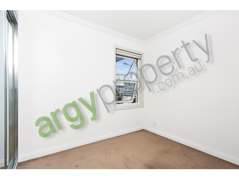 29/1 Bay Drive, Meadowbank NSW 2114