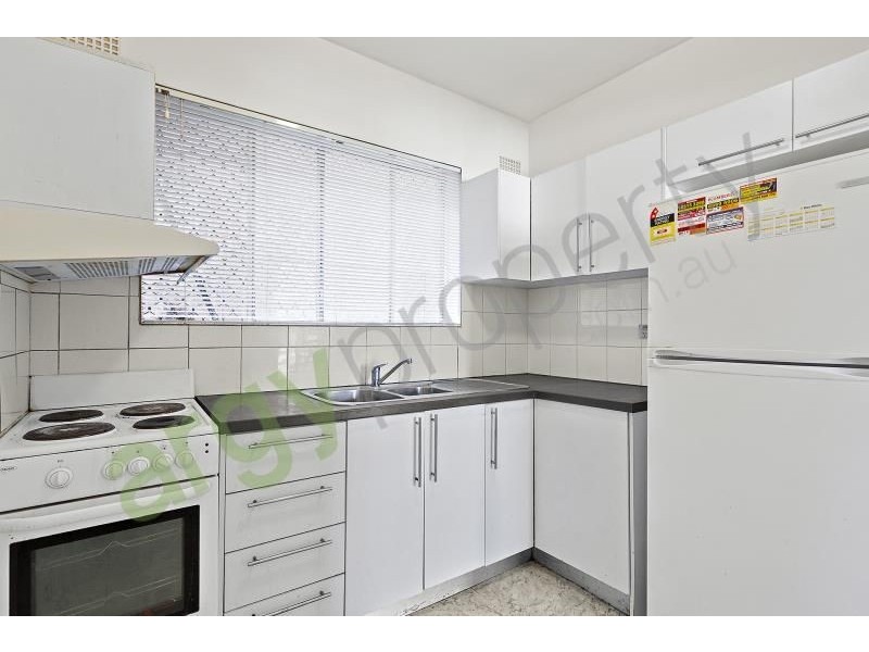 6/48 Stoddart Street, Roselands NSW 2196