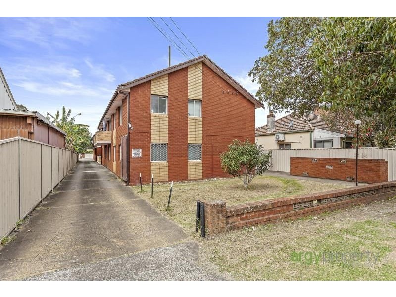 13/2 Rosemont Street, Punchbowl NSW 2196