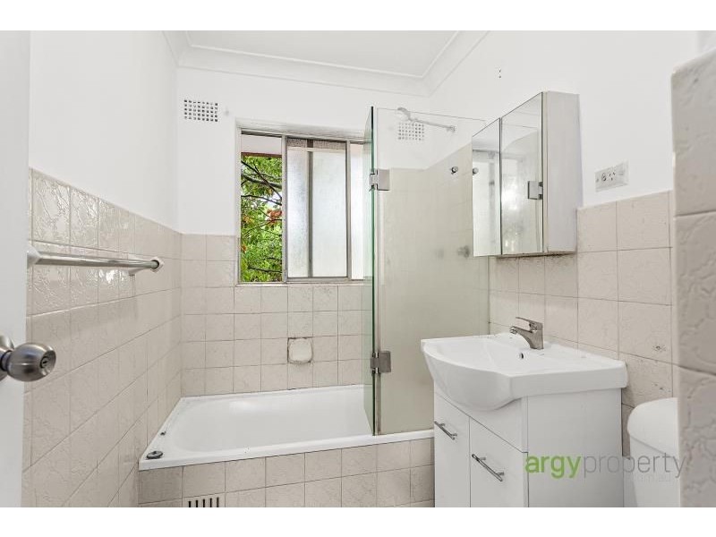13/2 Rosemont Street, Punchbowl NSW 2196
