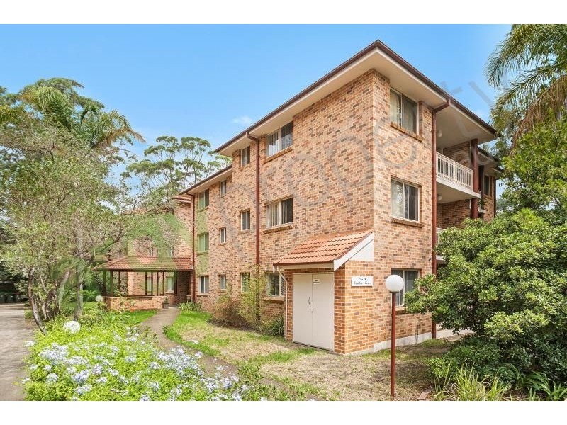 3/22-24 Hampton Court Rd, Carlton NSW 2218