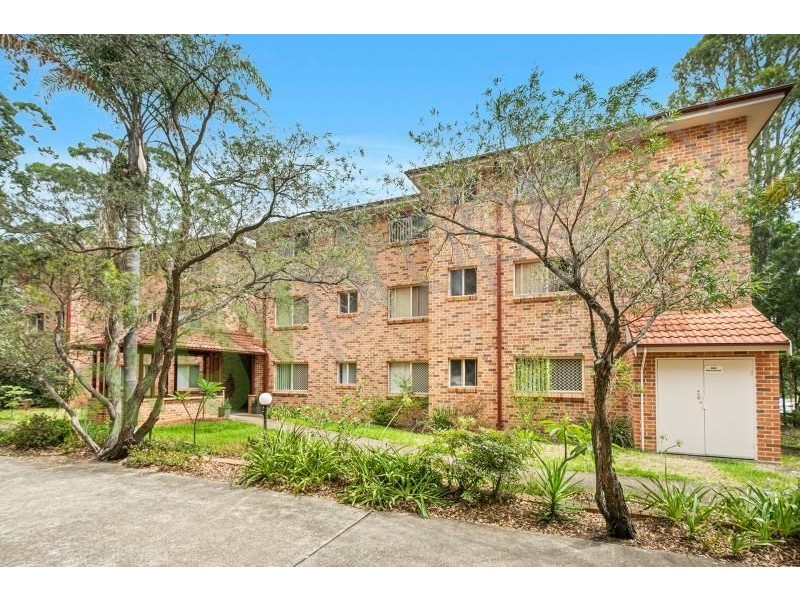 3/22-24 Hampton Court Rd, Carlton NSW 2218