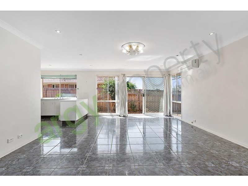 1 Mayman Row, Menai NSW 2234