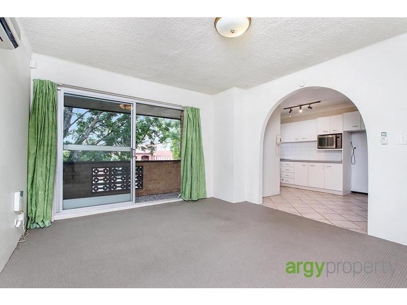 4/41-43 Calliope Street, Guildford NSW 2161