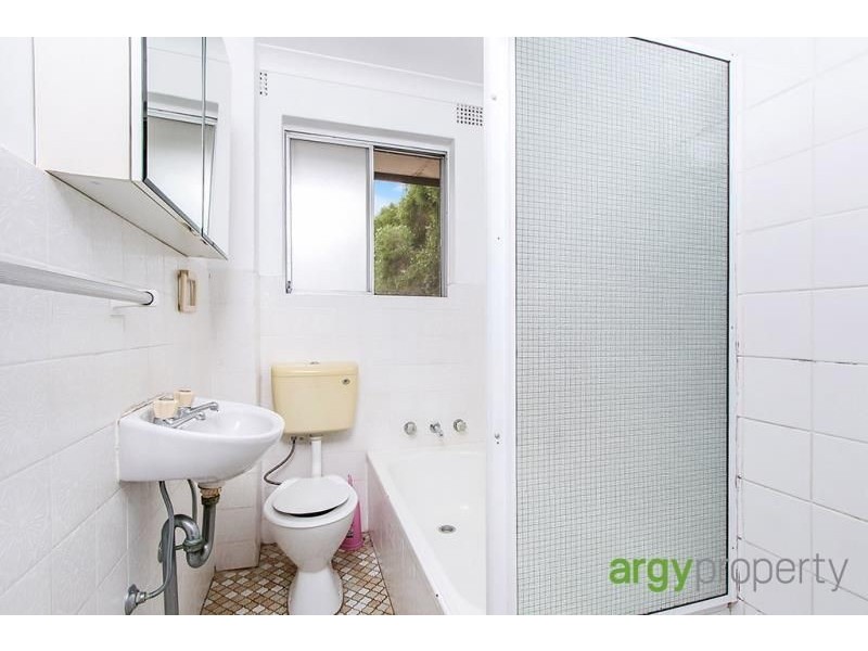 4/41-43 Calliope Street, Guildford NSW 2161