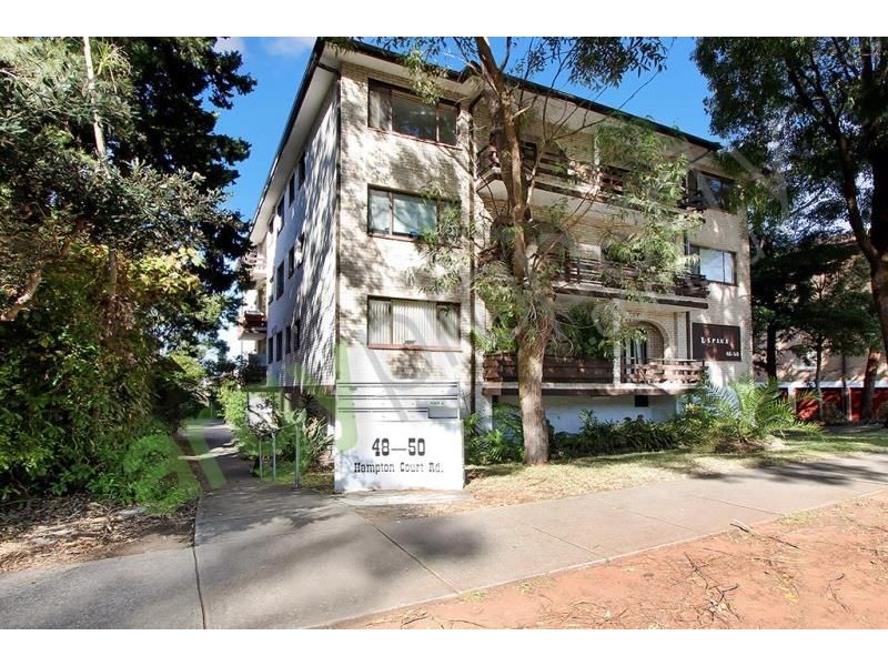 8/48-50 Hampton Court Road, Carlton NSW 2218