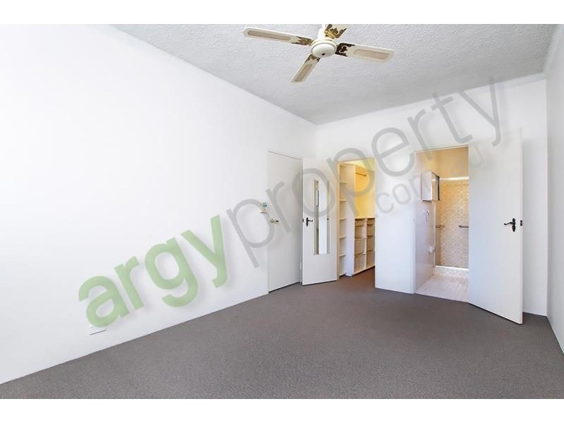 8/48-50 Hampton Court Road, Carlton NSW 2218