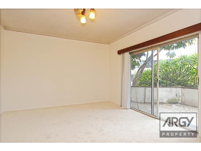 2/21 Hogben Street, Kogarah NSW 2217