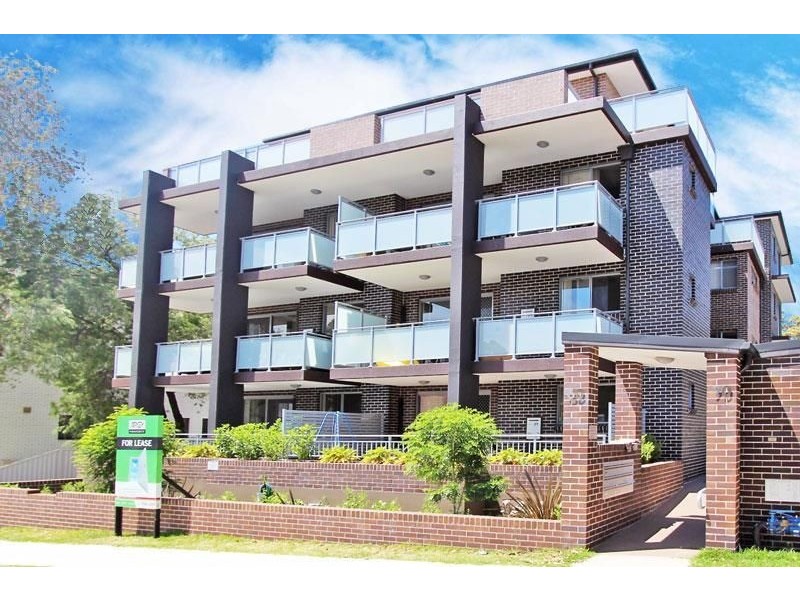 68-70 Hampton Court Road, Carlton NSW 2218
