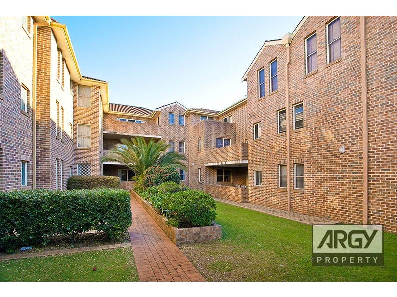 17/2-6 Bond Street, Hurstville NSW 2220
