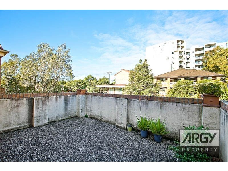 17/2-6 Bond Street, Hurstville NSW 2220