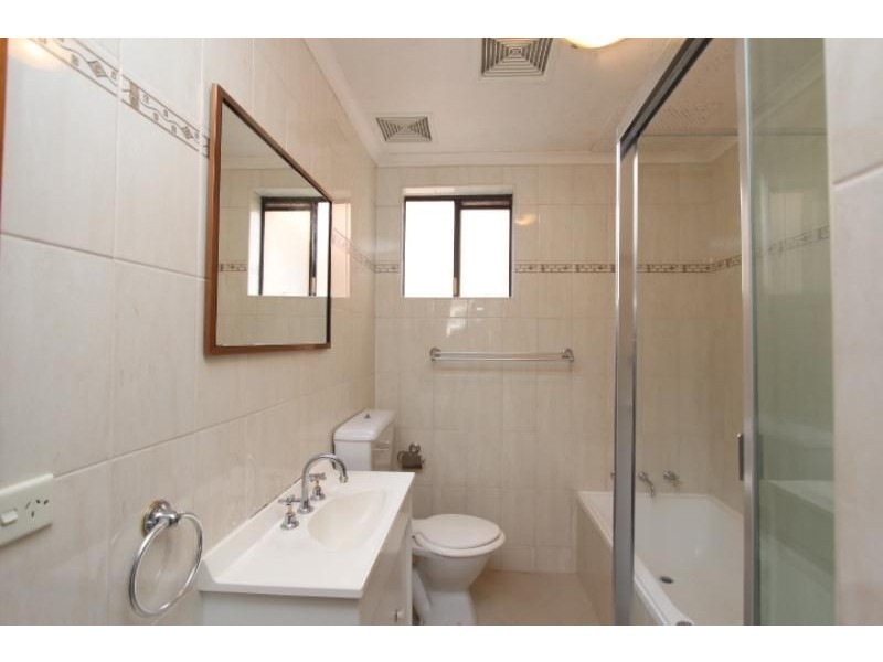 36-38 Hampton Court Road, Carlton NSW 2218