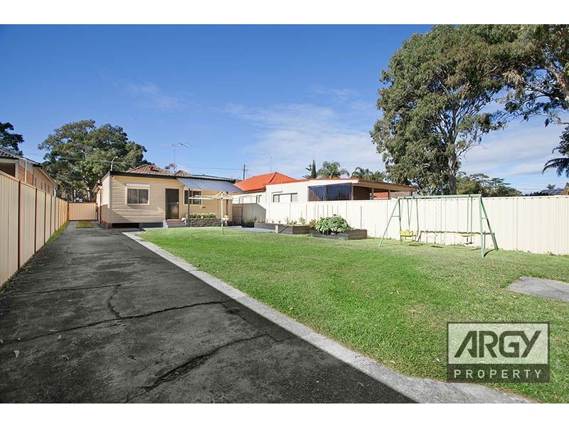 103 Belmore Road North, Riverwood NSW 2210