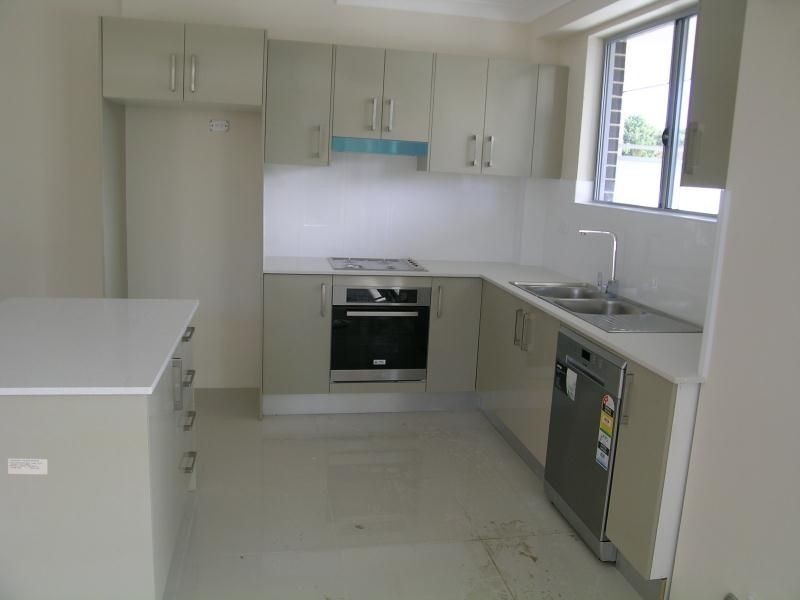 68-70 Hampton Court Road, Carlton NSW 2218