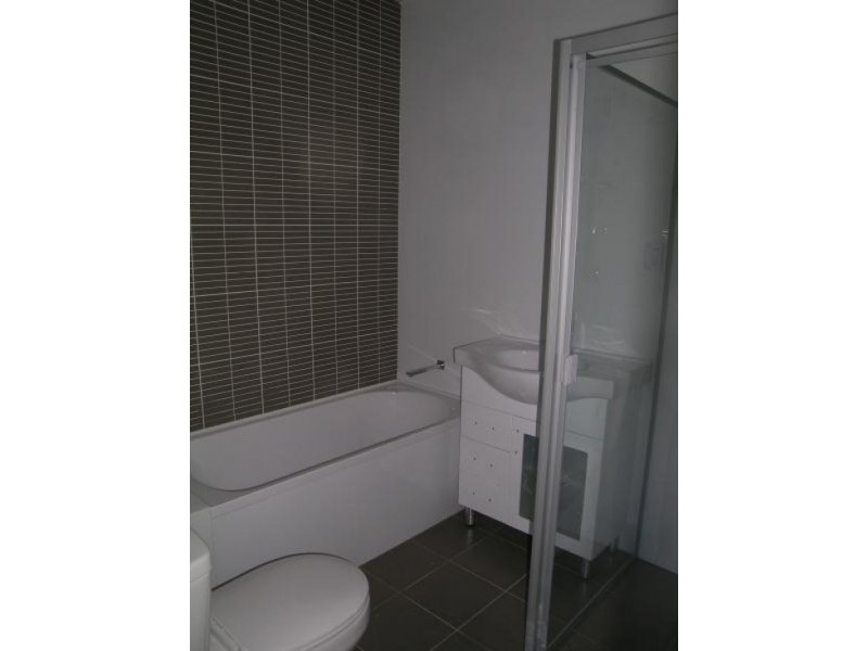 68-70 Hampton Court Road, Carlton NSW 2218