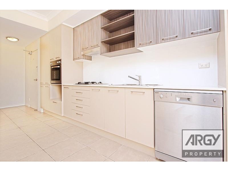 18/17-19 Warby Street, Campbelltown NSW 2560