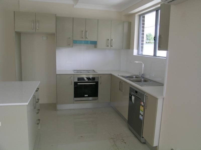 68-70 Hampton Court Road, Carlton NSW 2218