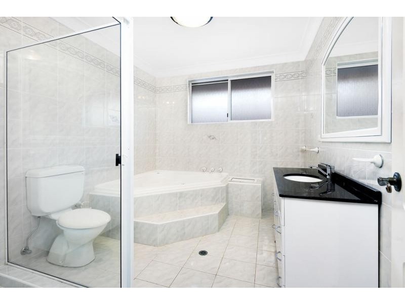 33 Edward Street, Carlton NSW 2218