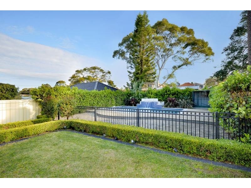 33 Edward Street, Carlton NSW 2218