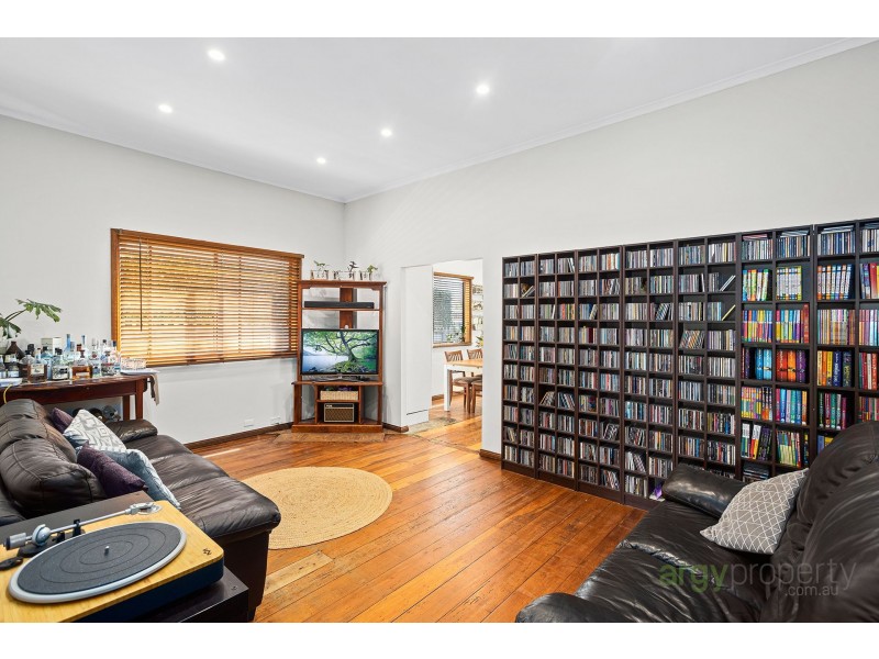 4 Henry Street, Carlton NSW 2218