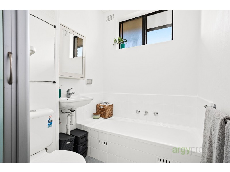 11/5-7 Willison Road, Carlton NSW 2218