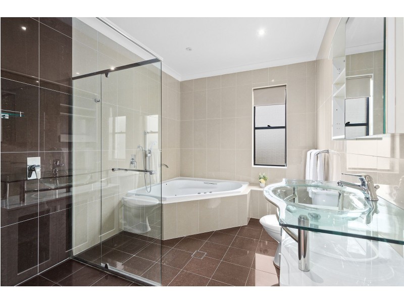 11 Bibby Street, Carlton NSW 2218