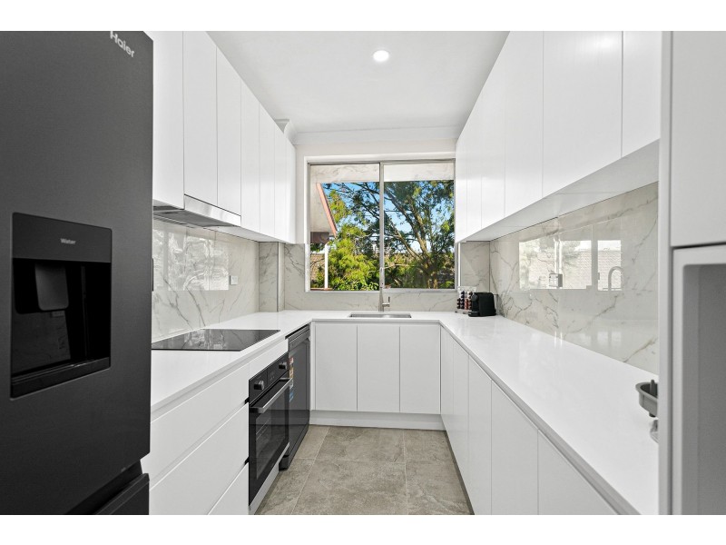 14/42-44 Gloucester Road, Hurstville NSW 2220