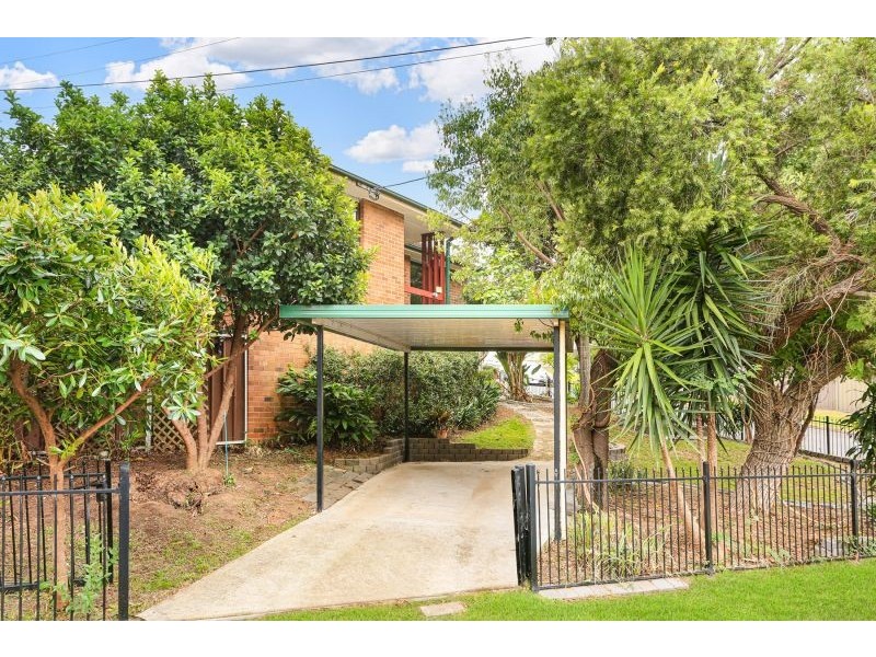 9 Ian Street, Lalor Park NSW 2147