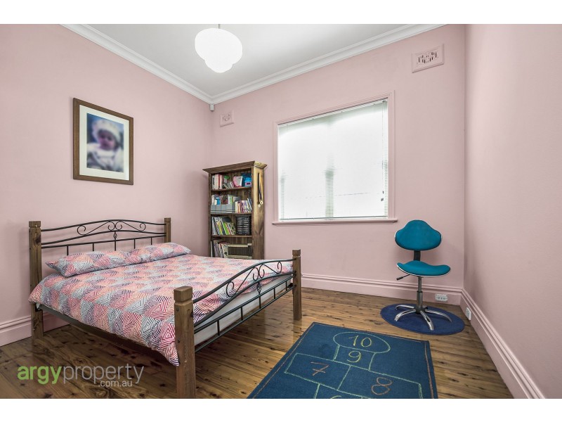 32 Grantham Street, Carlton NSW 2218