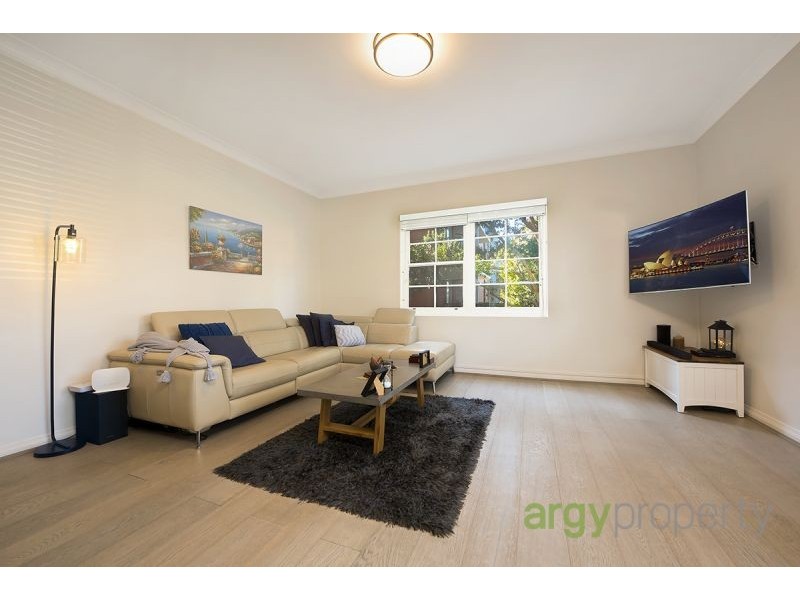 2/51 Robertson Street, Kogarah NSW 2217