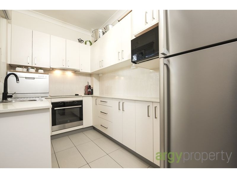 2/51 Robertson Street, Kogarah NSW 2217