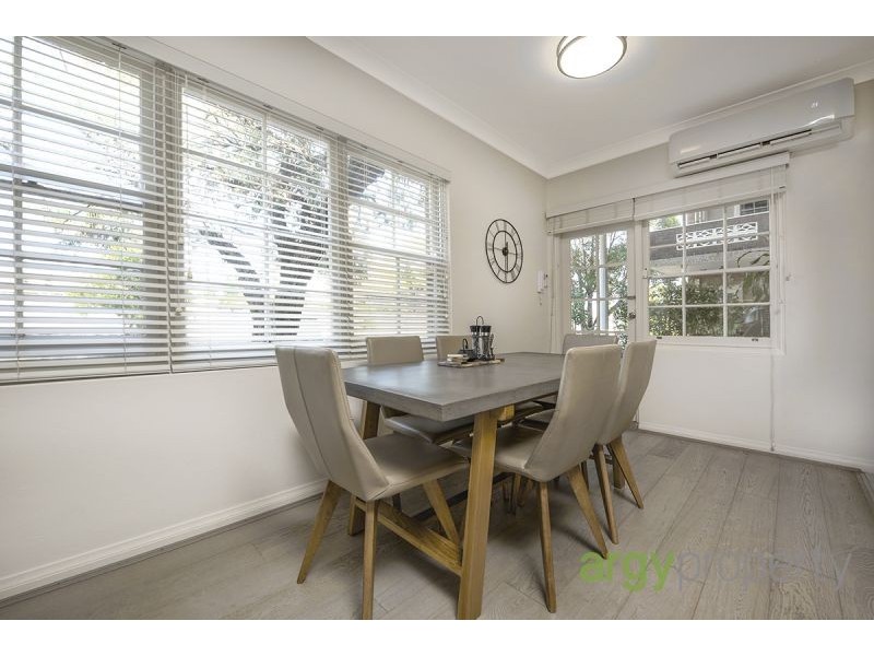2/51 Robertson Street, Kogarah NSW 2217