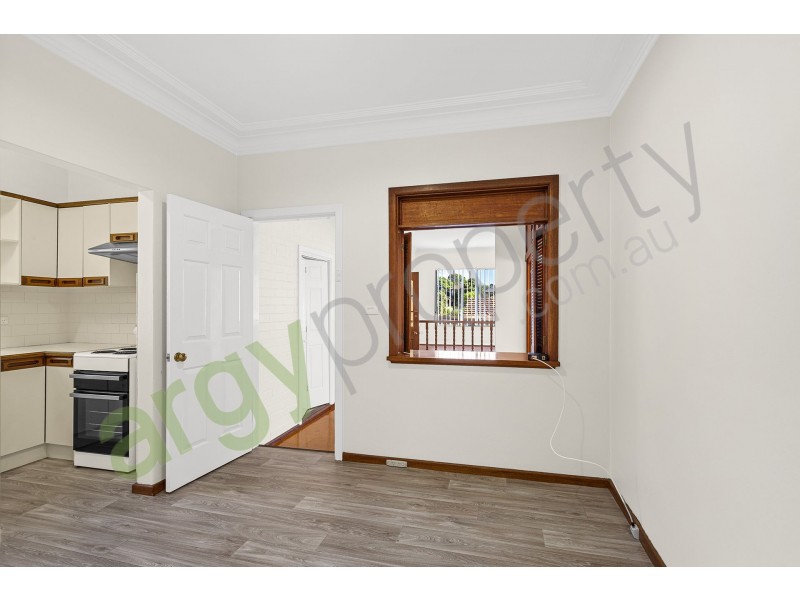 9 Mountbatten Street, Oatley NSW 2223