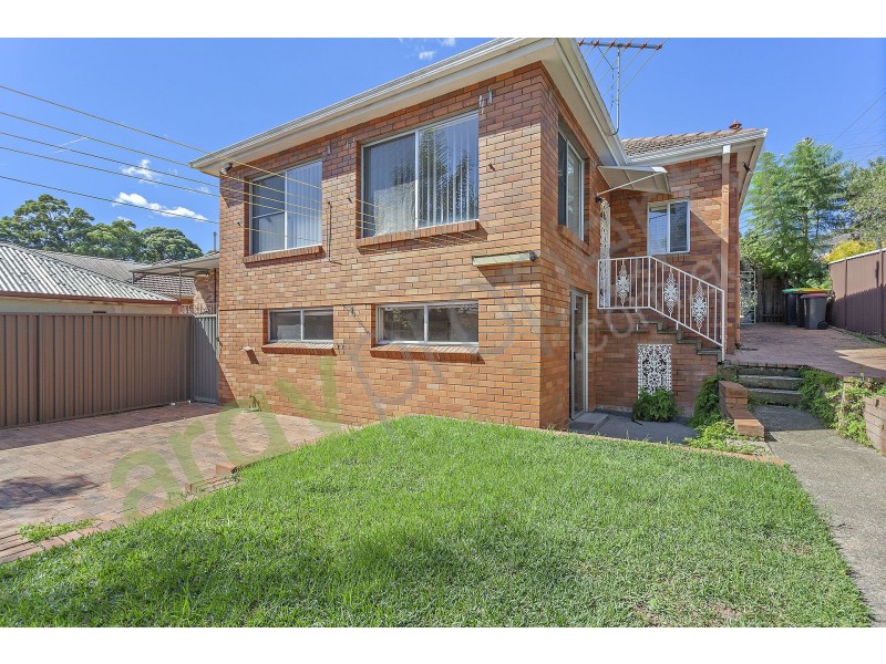 9 Mountbatten Street, Oatley NSW 2223